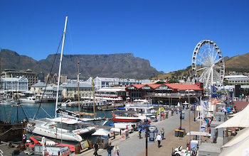 Tipping Practices in Cape Town: South Africa's Coastal Gem